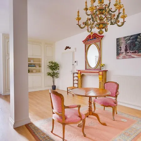 Lovely With Exceptional Terrace Apartamento *